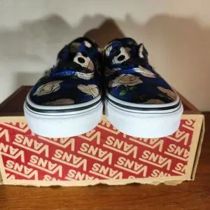 Vans | Shoes | Nwt Vans Canvas Lapis Blue Era Romantic  display picture 3
